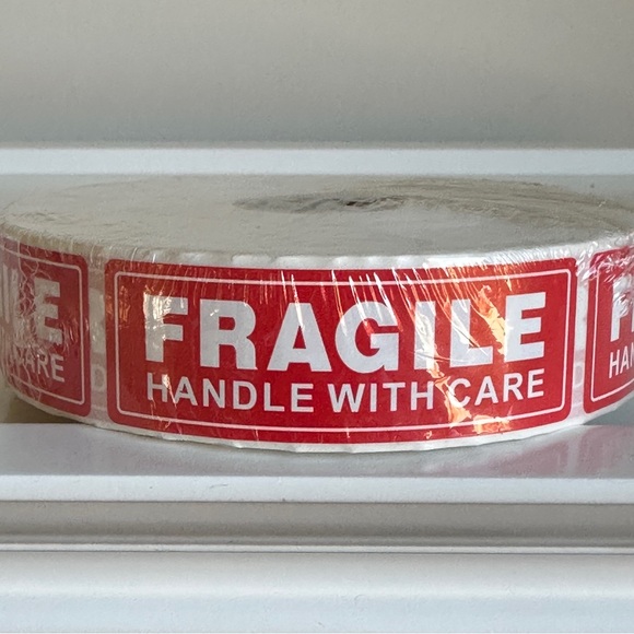 1000 Fragile Labels Stickers 1 Roll Red White Seller Shipping Supplies - Picture 6 of 10